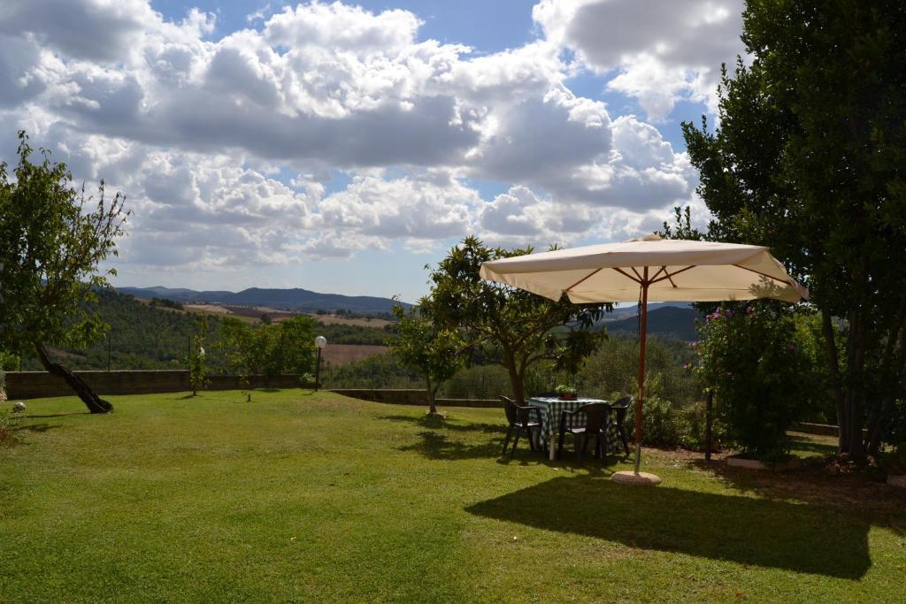 Agriturismo Marruchetone Vecchio Манчіано Екстер'єр фото